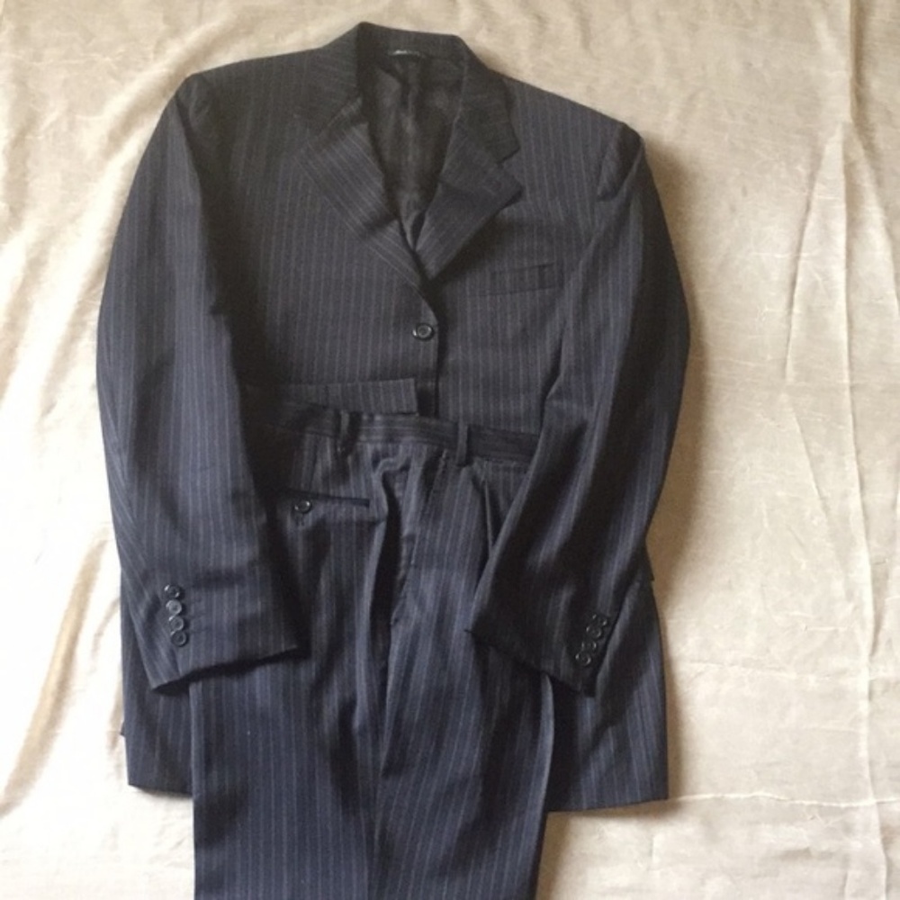 Canali 100% Wool pinstripes Pants Suit